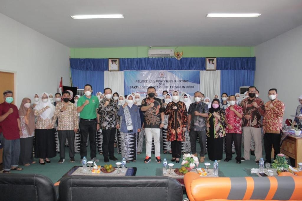 Pelantikan Pengurus Ranting Ikatan Bidan Indonesia Cabang Melawi