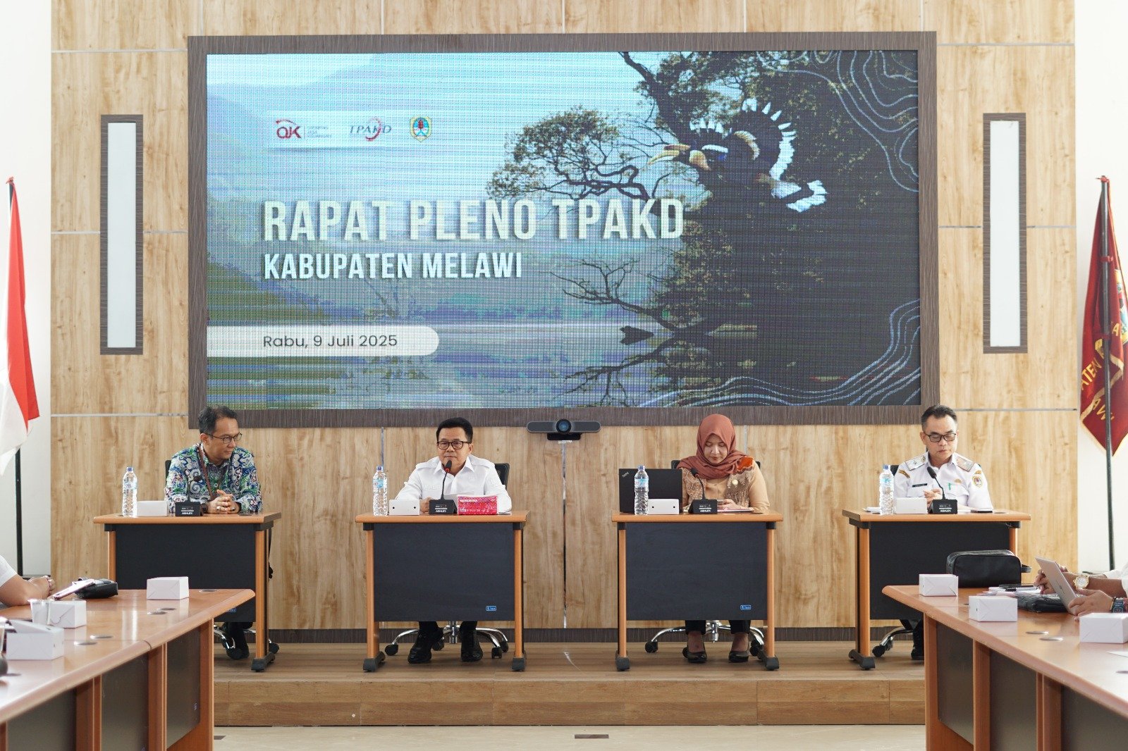 Wakil Bupati Melawi Buka Rapat Pleno Tim Percepatan Akses Keuangan Daerah Kabupaten Melawi