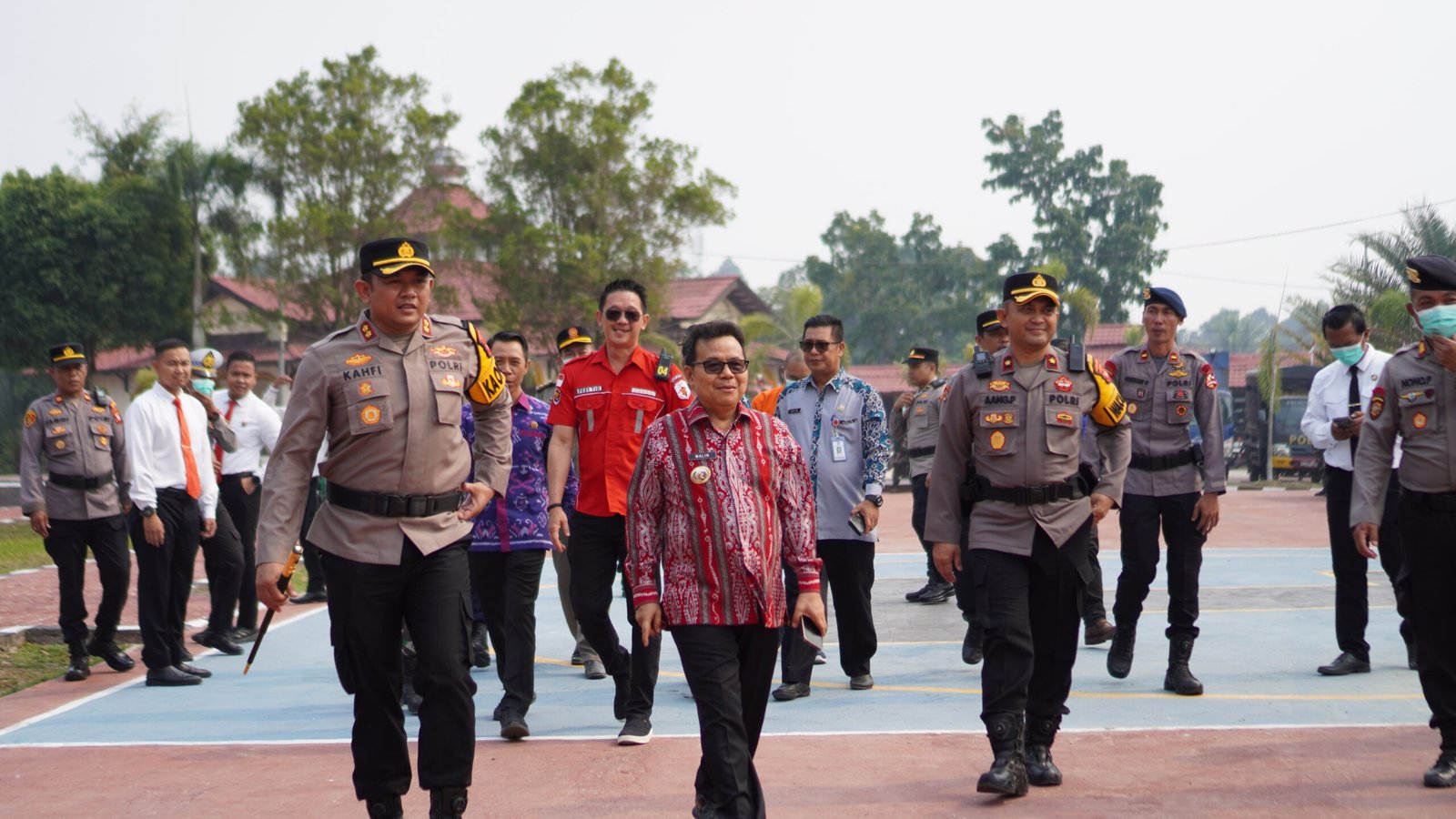 Wabup Melawi Hadiri Apel Gelar Pasukan Karhutla, Tegaskan Kesiapsiagaan dan Sinergi Lintas Sektor