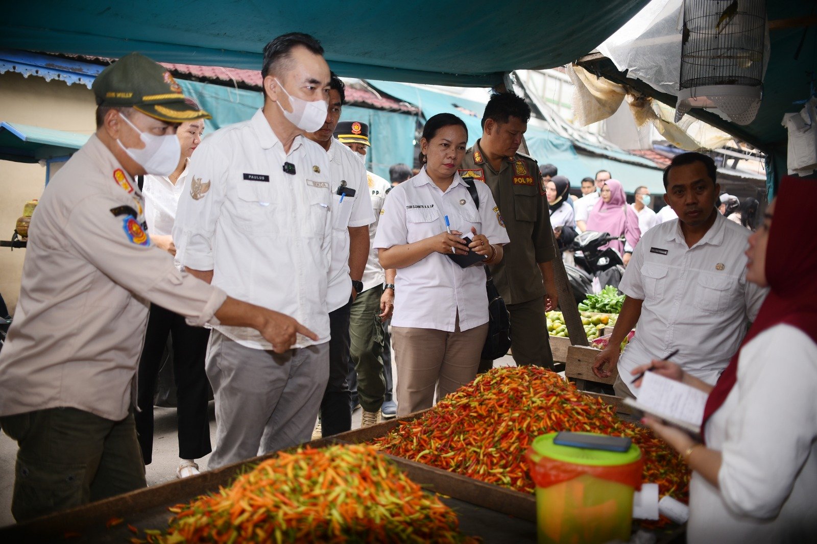 Pantau Harga Kebutuhan Pokok, Sekda Melawi Soroti Kenaikan Harga Cabai